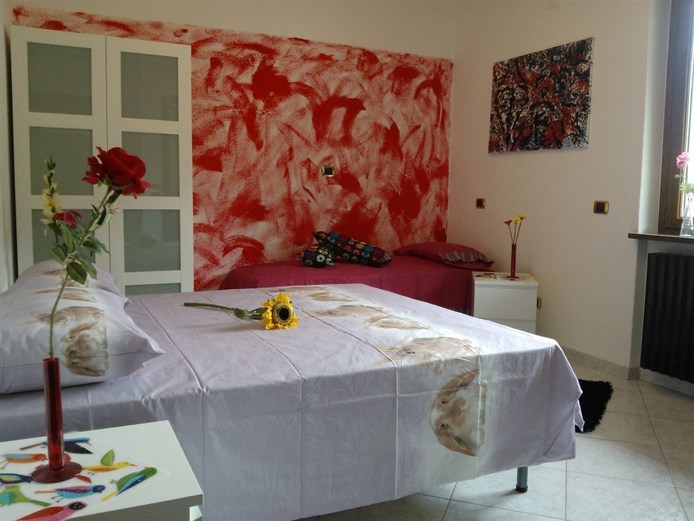 Affittacamere Valchiavenna - Foresteria Lombarda Con Parcheggio Privato Sul Posto! Apprezzata Gestione Familiare Dal 2012, Qualita-Prezzo Top! "Guest-House With Private Parking On Site! Appreciated Family Management Since 2012, Quality-Price Top!" Εξωτερικό φωτογραφία