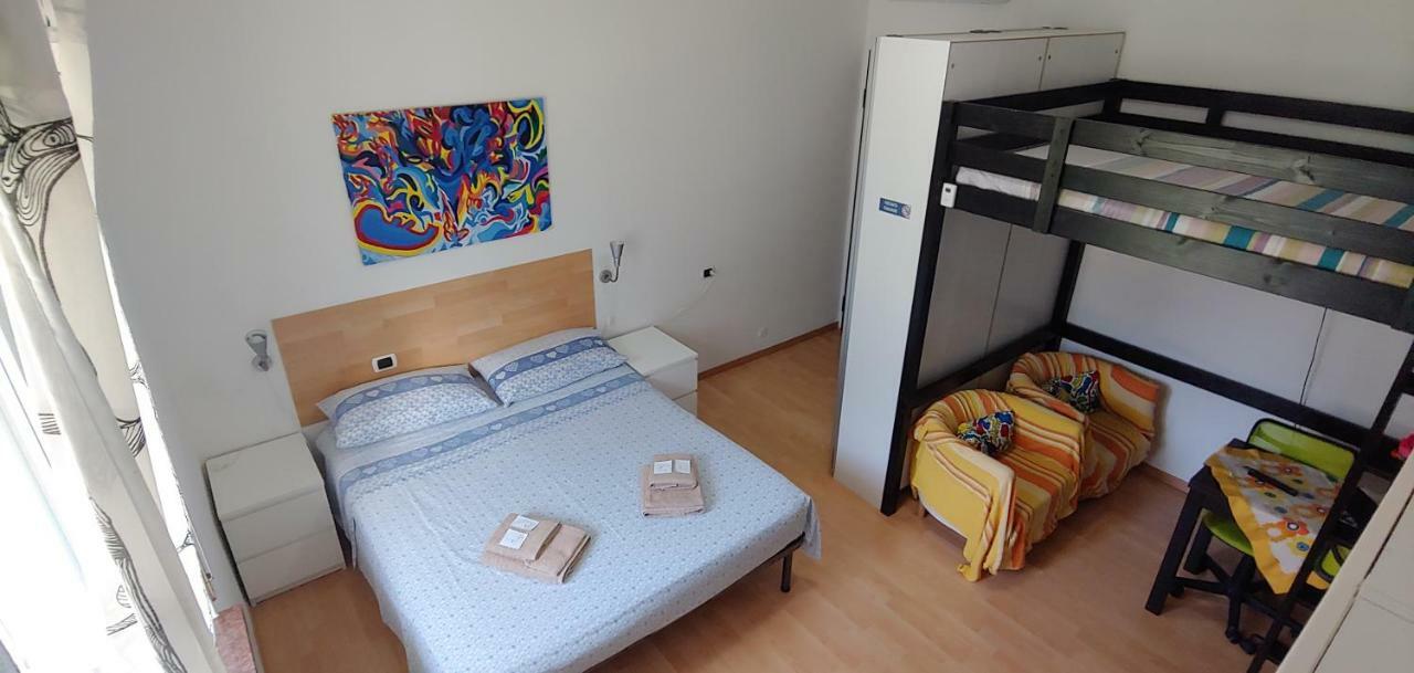 Affittacamere Valchiavenna - Foresteria Lombarda Con Parcheggio Privato Sul Posto! Apprezzata Gestione Familiare Dal 2012, Qualita-Prezzo Top! "Guest-House With Private Parking On Site! Appreciated Family Management Since 2012, Quality-Price Top!" Εξωτερικό φωτογραφία
